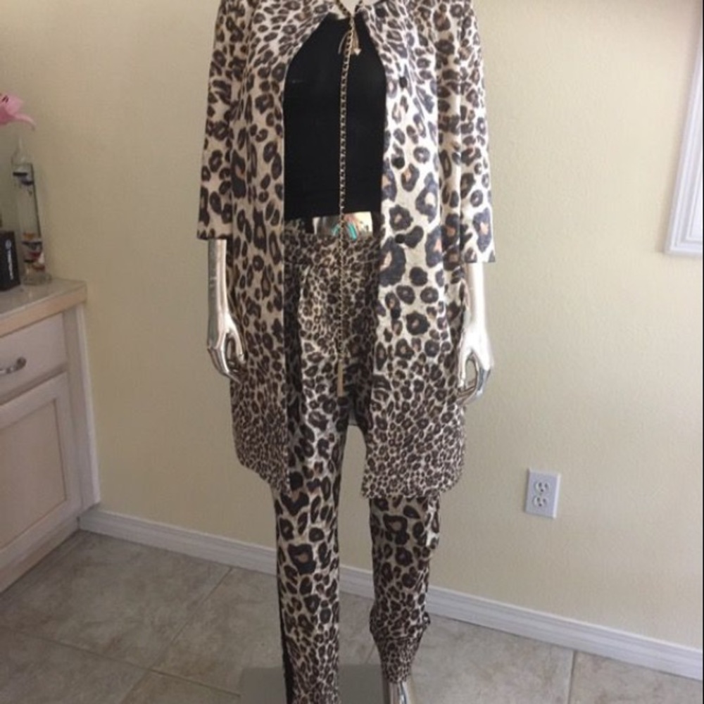 Women’s Jacket and Pants